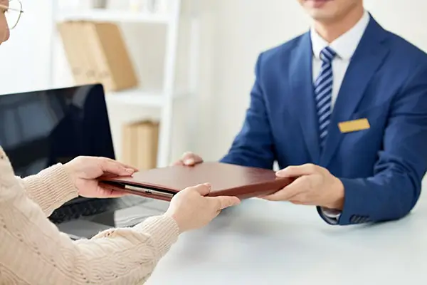 为什么要借鉴法律